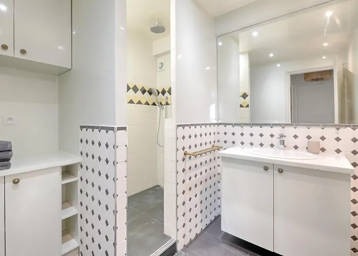 Saint Dominique - Perfect Location - Eiffel Tower Apartman *