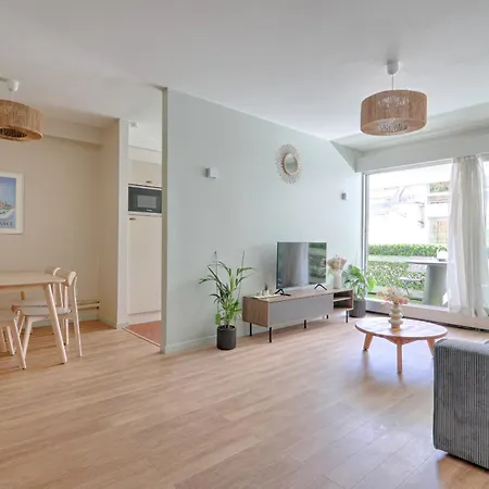 Апартаменты Saint Dominique - Perfect Location - Eiffel Tower