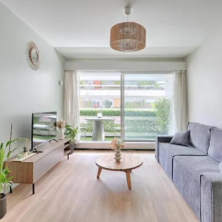 Апартаменты Saint Dominique - Perfect Location - Eiffel Tower